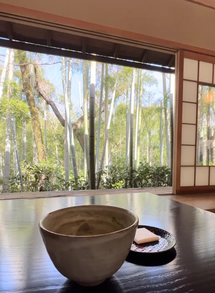 Luxury Ryokan Kyoto - Delightful tea in a traditional Japanese house